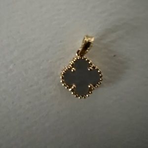 Real gold pendant 18k mini SOLD